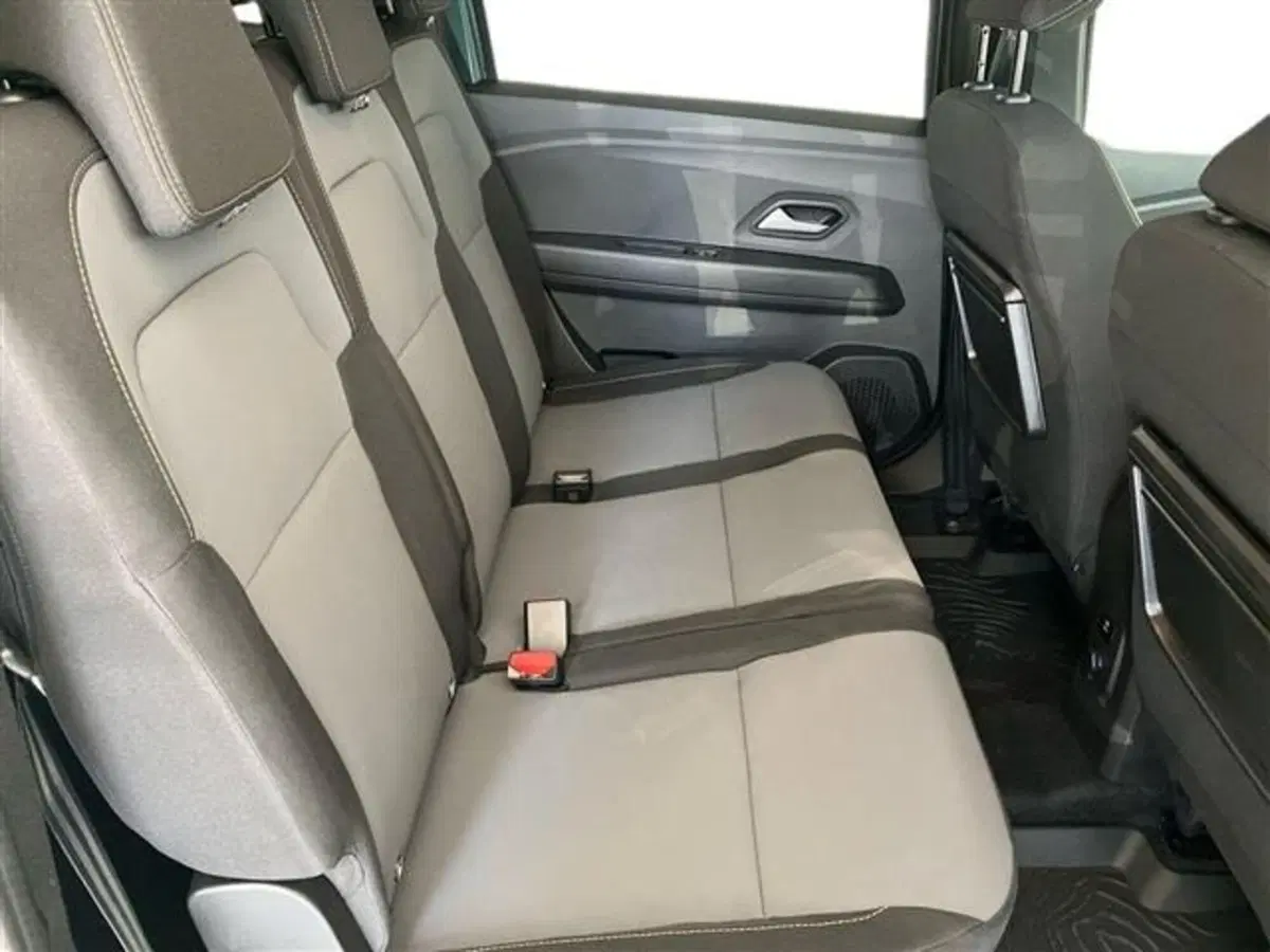 Dacia Jogger nuova a Como (11)