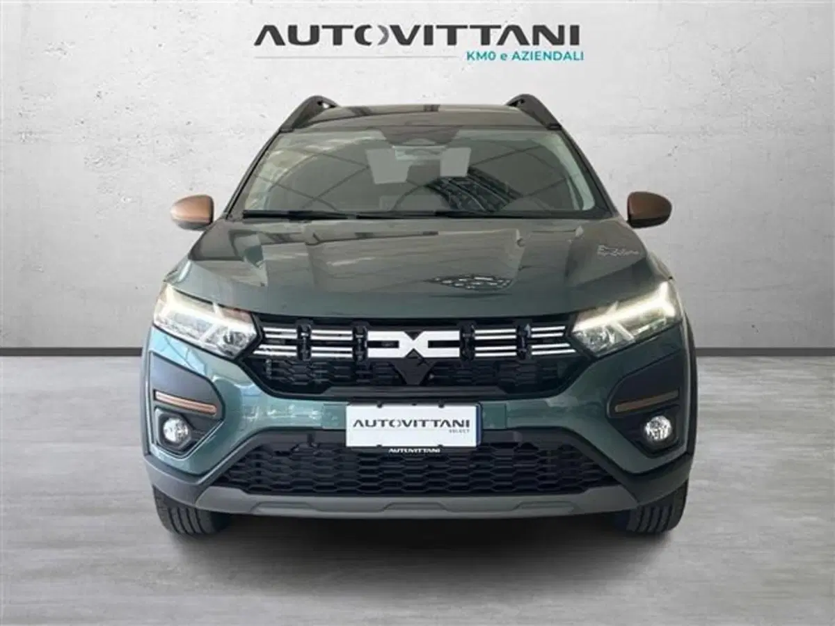 Dacia Jogger nuova a Como (2)