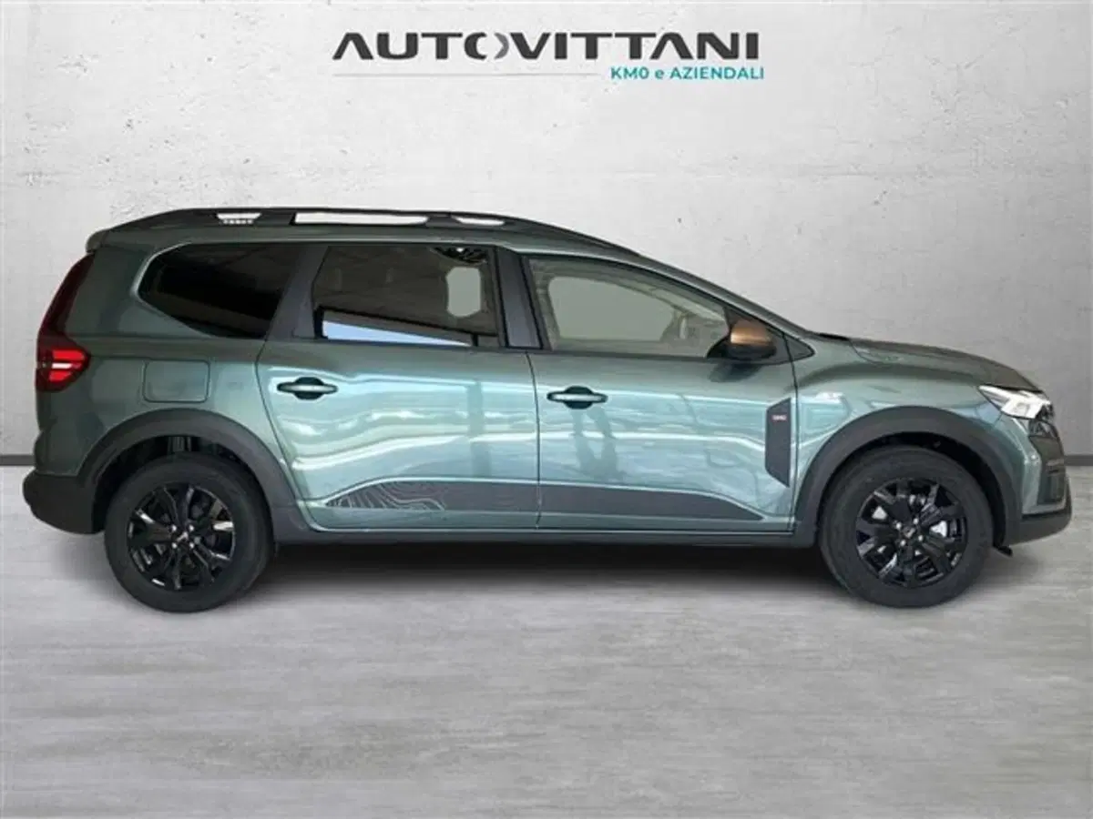 Dacia Jogger nuova a Como (5)