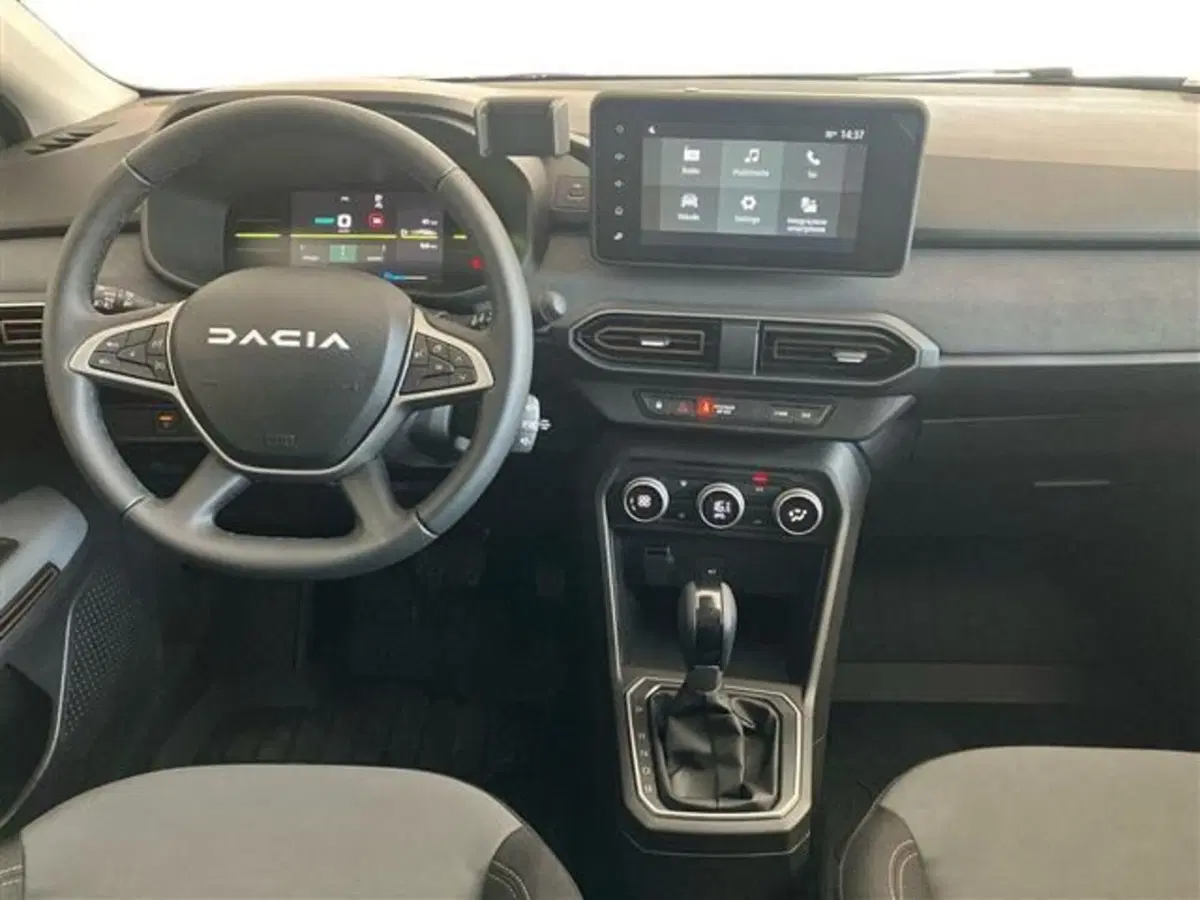 Dacia Jogger nuova a Como (9)