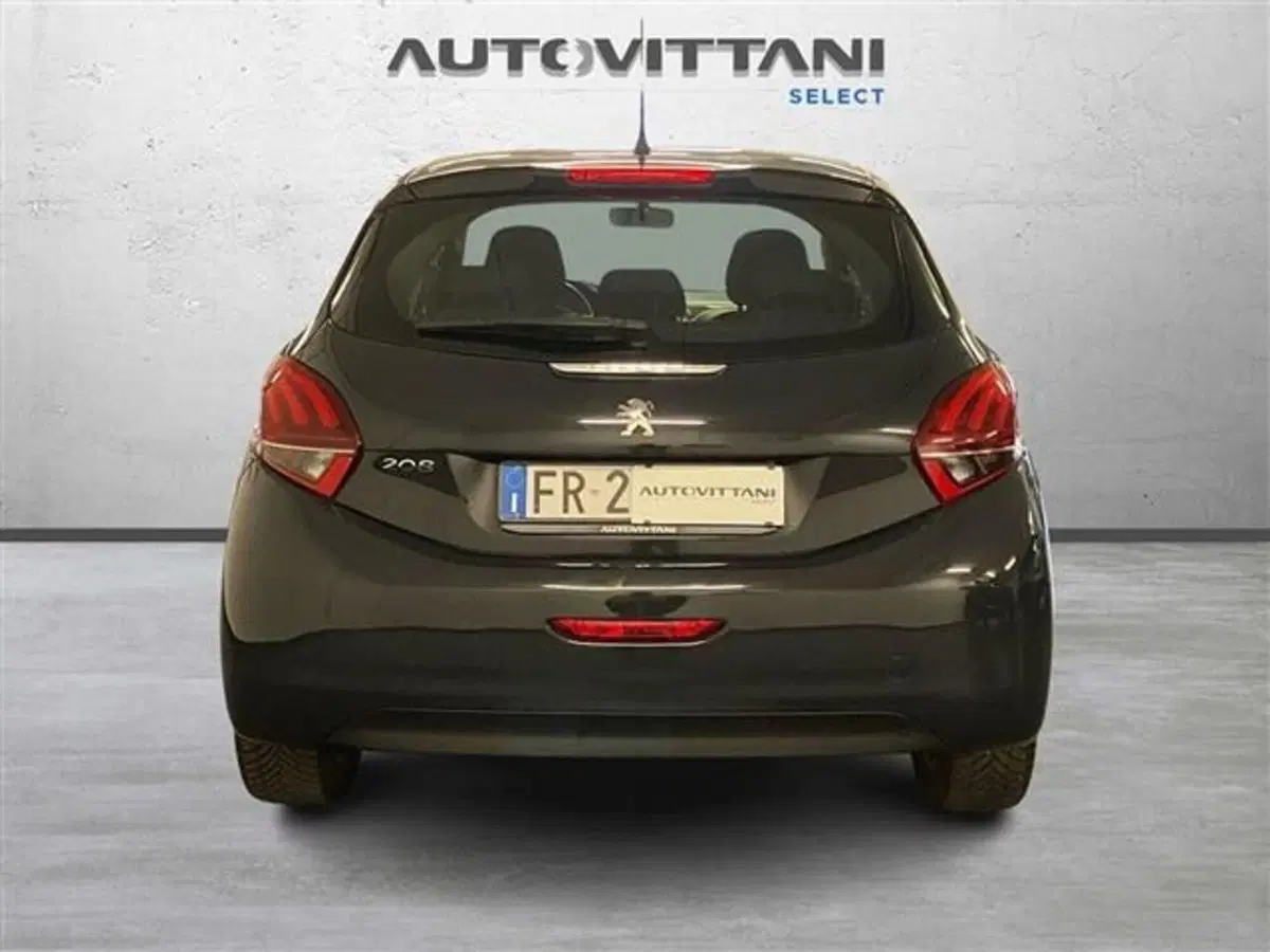 Peugeot 208 usata a Como (5)