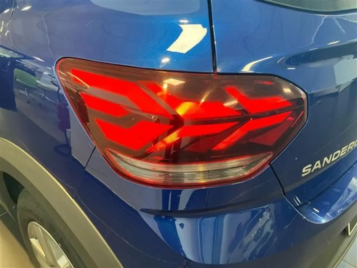 Dacia Sandero usata a Como (8)