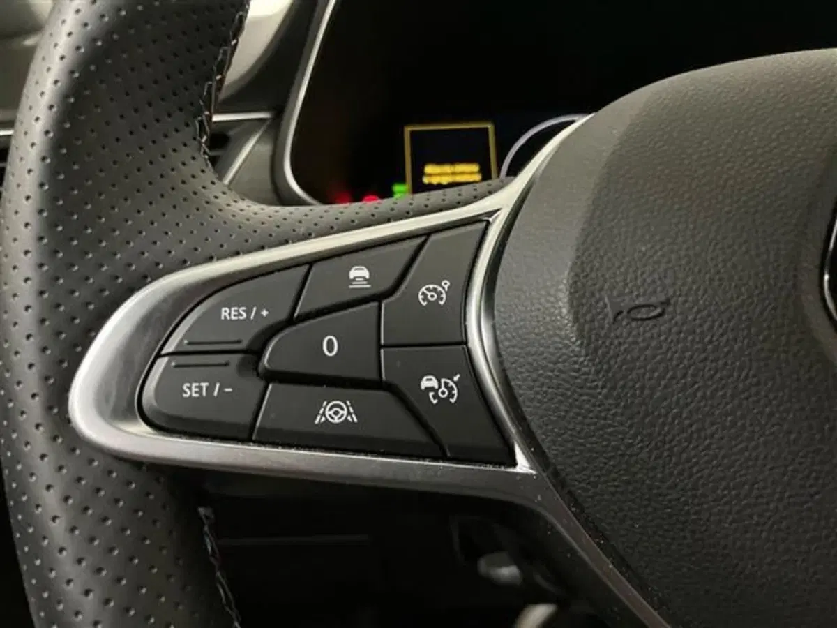 Renault Arkana usata a Como (16)