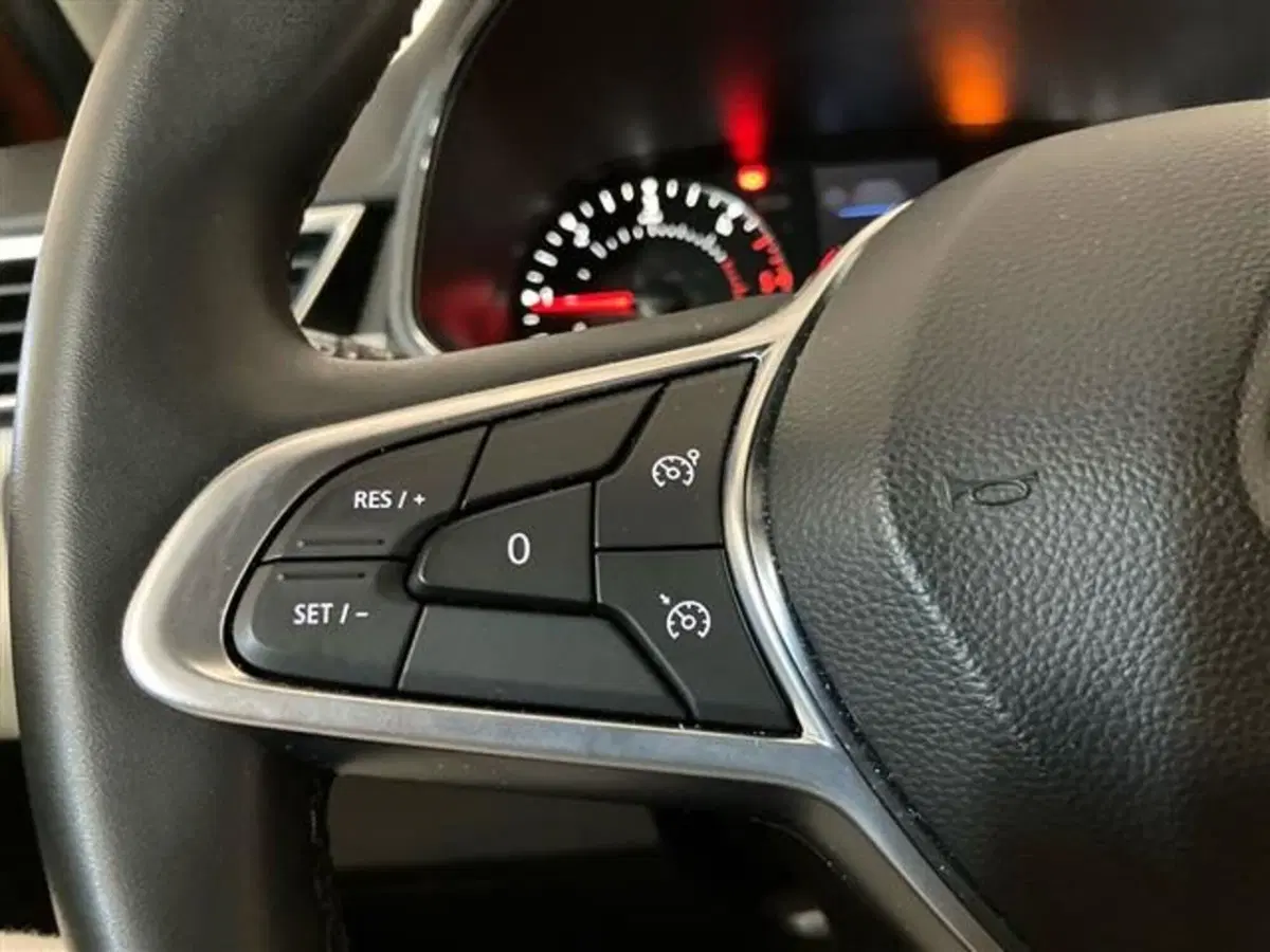 Renault Clio usata a Como (17)