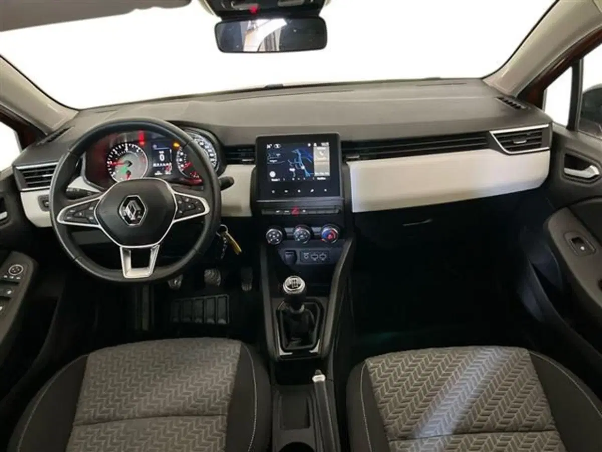 Renault Clio usata a Como (9)