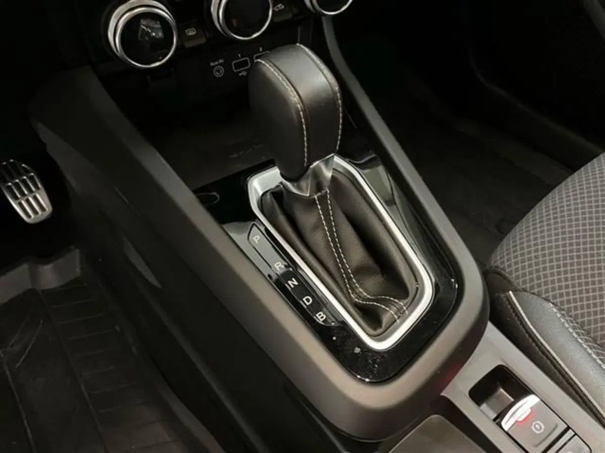 Renault Arkana usata a Como (19)