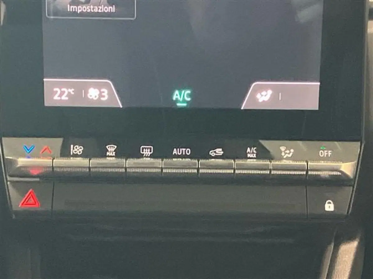 Renault Captur usata a Como (19)