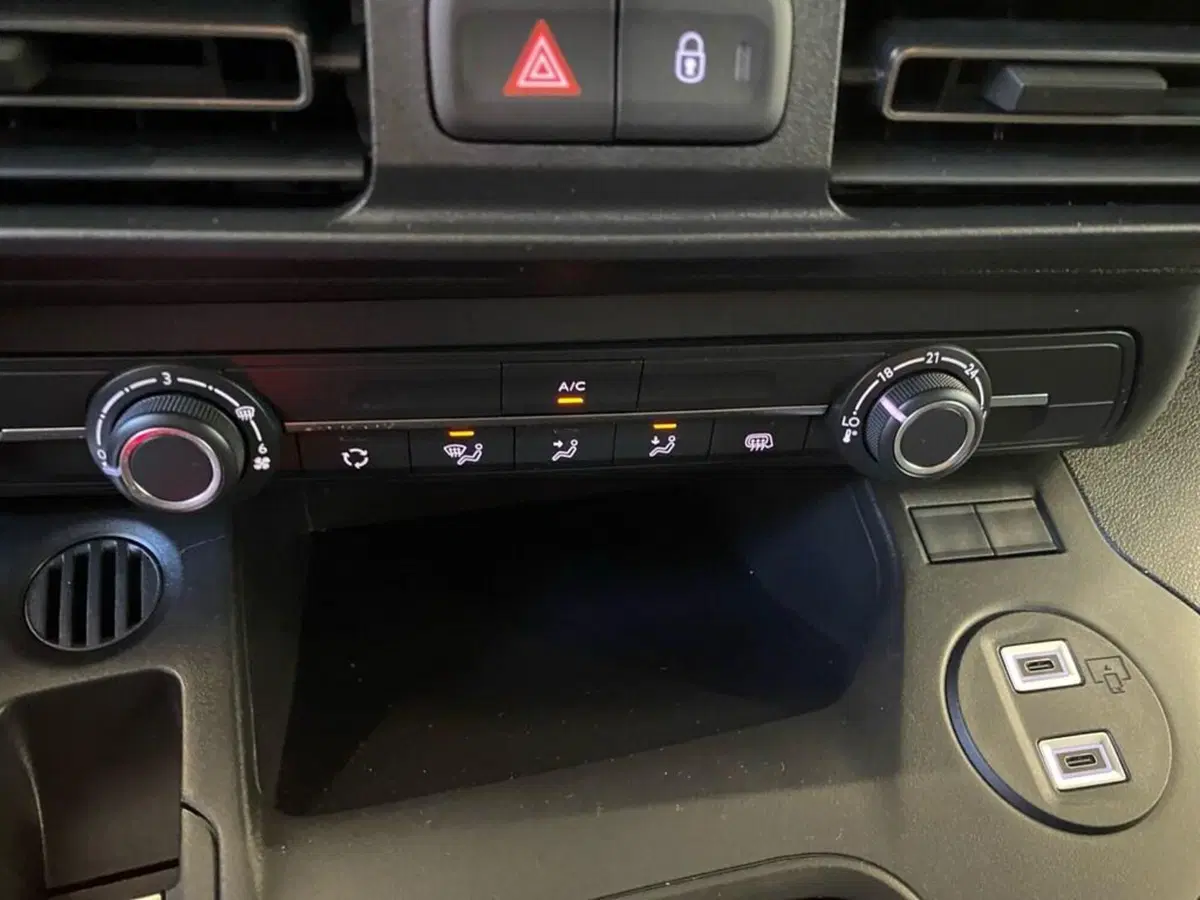 Citroen Berlingo Furgone usata a Torino (10)