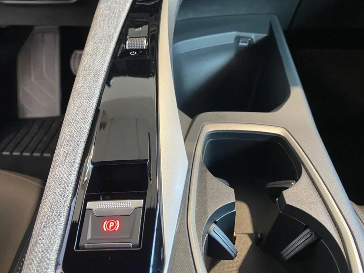 Peugeot 3008 nuova a Torino (12)