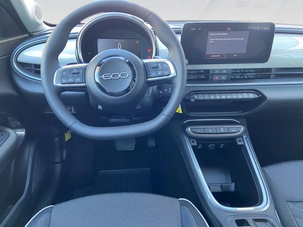 Fiat 600 nuova a Torino (6)
