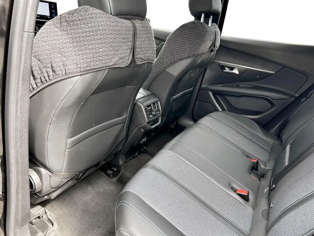 Peugeot 3008 usata a Piacenza (9)
