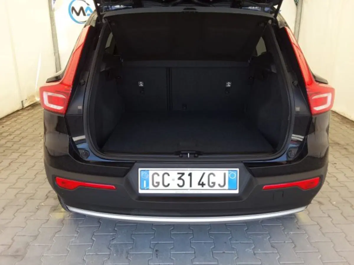 Volvo XC40 usata a Firenze (14)