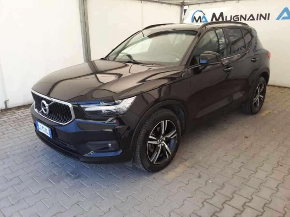 Volvo XC40 usata a Firenze (3)