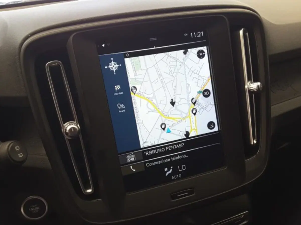 Volvo XC40 usata a Firenze (8)
