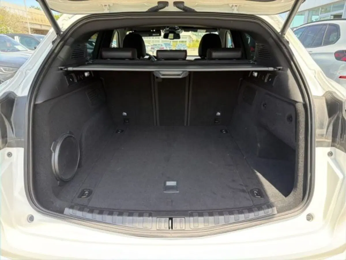 Alfa Romeo Stelvio usata a Lecce (16)