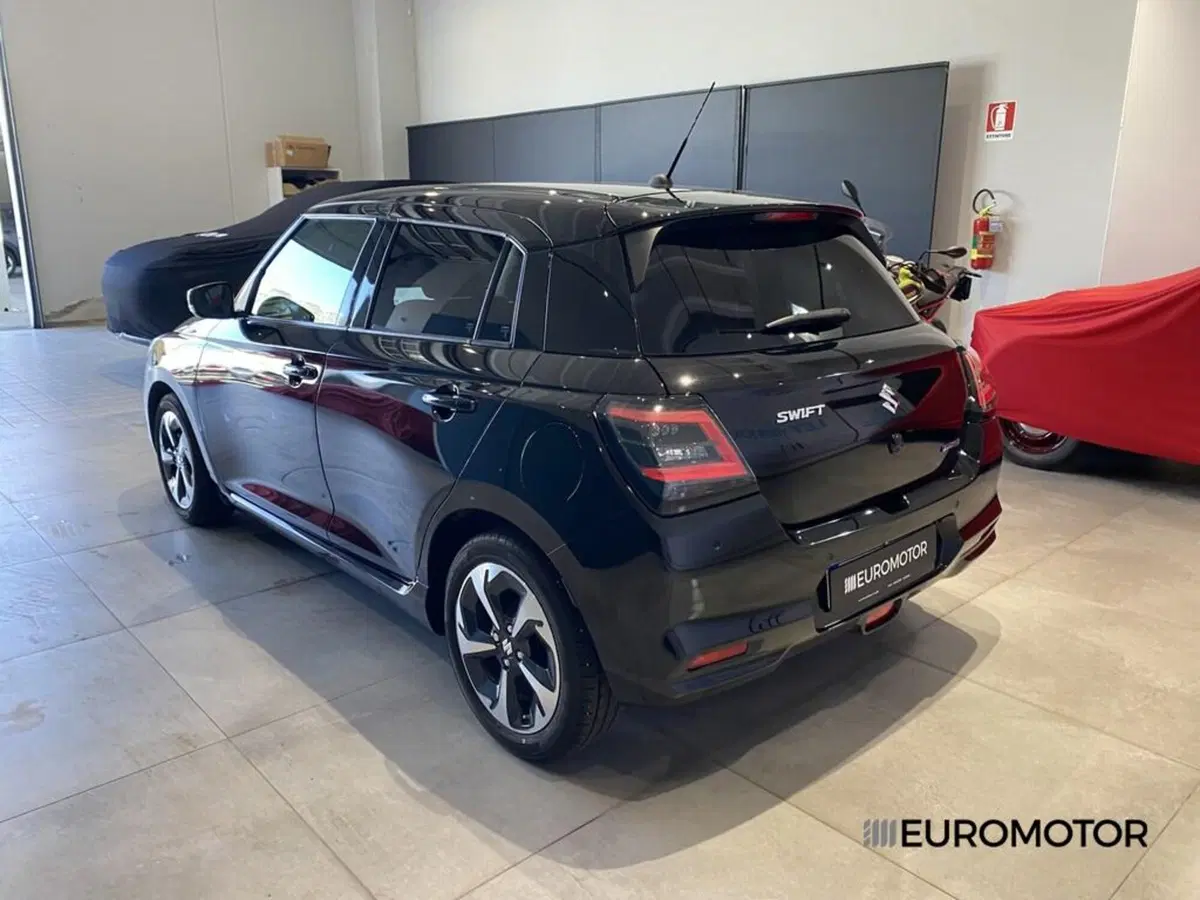 Suzuki Swift usata a Bari (10)