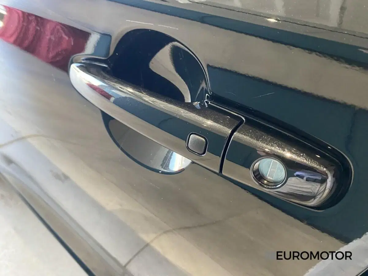 Suzuki Swift usata a Bari (12)