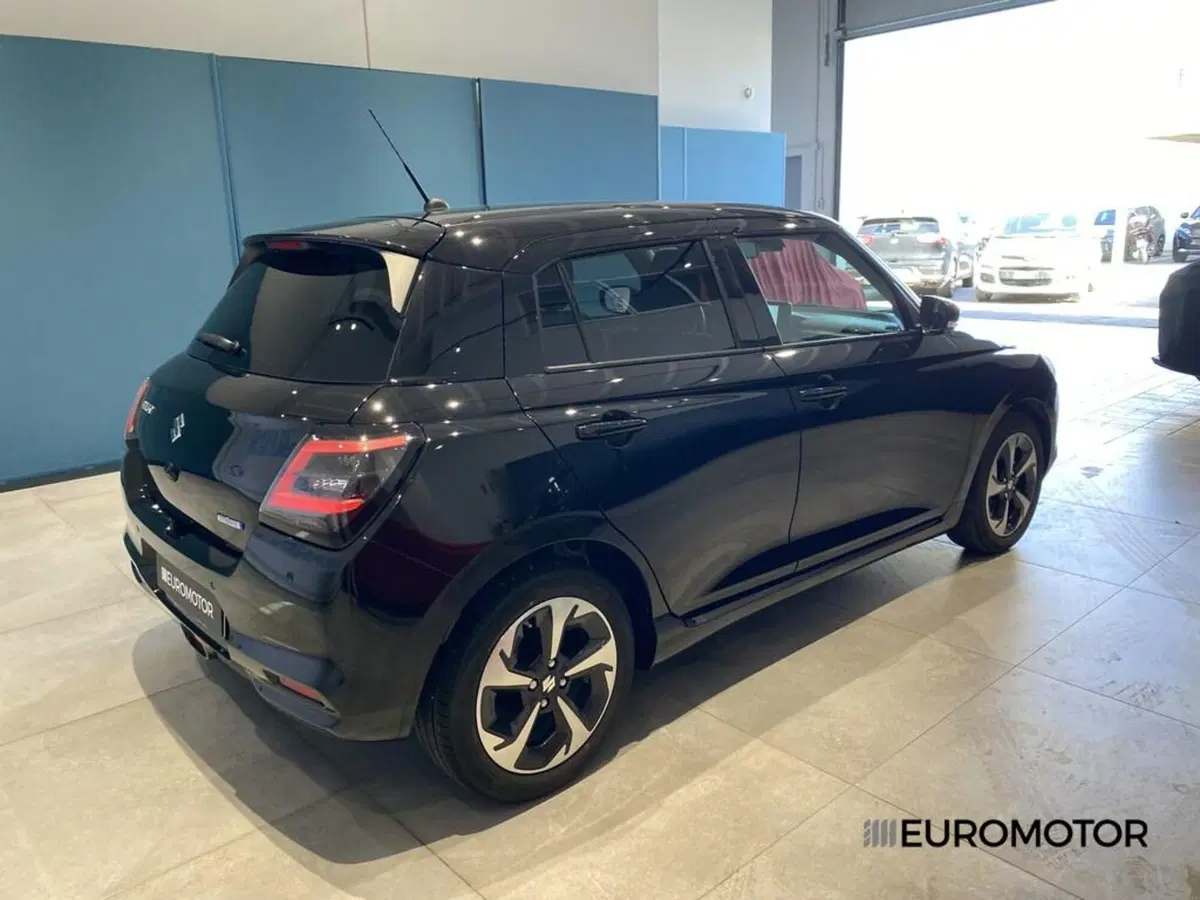 Suzuki Swift usata a Bari (7)