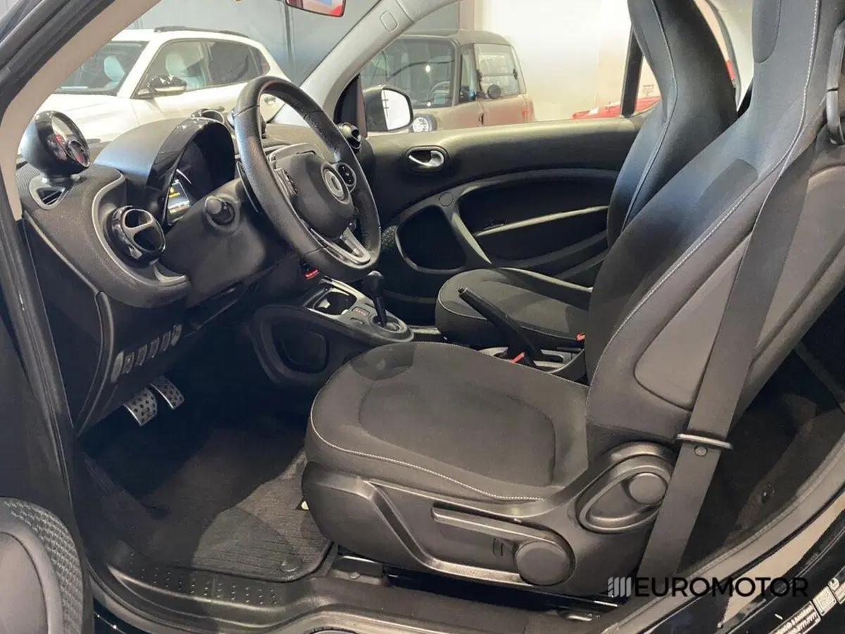 smart Fortwo usata a Bari (14)