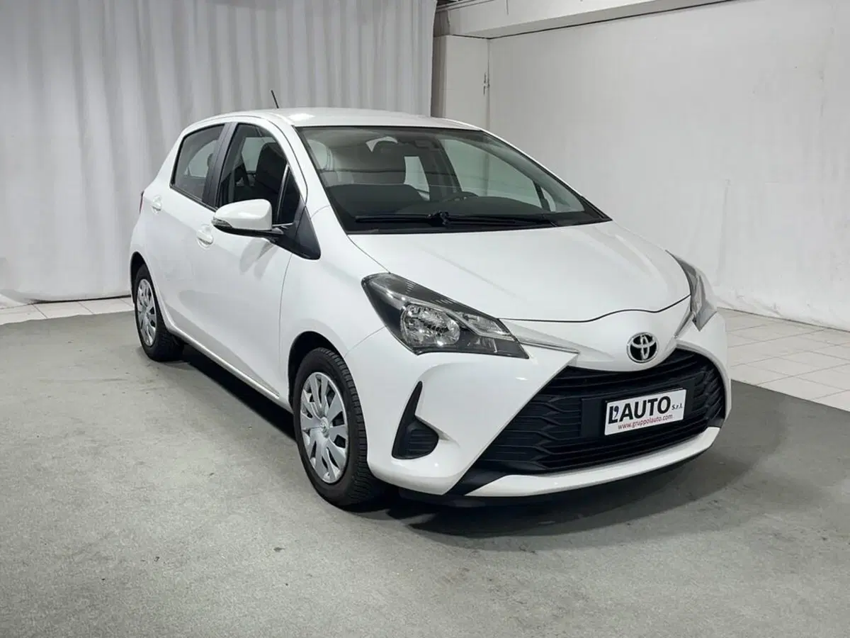 Toyota Yaris usata a Sondrio (7)