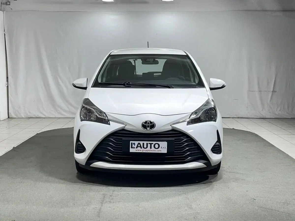 Toyota Yaris usata a Sondrio (8)