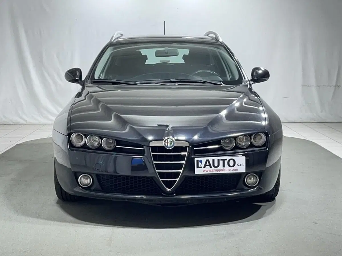 Alfa Romeo 159 SportWagon usata a Sondrio (8)