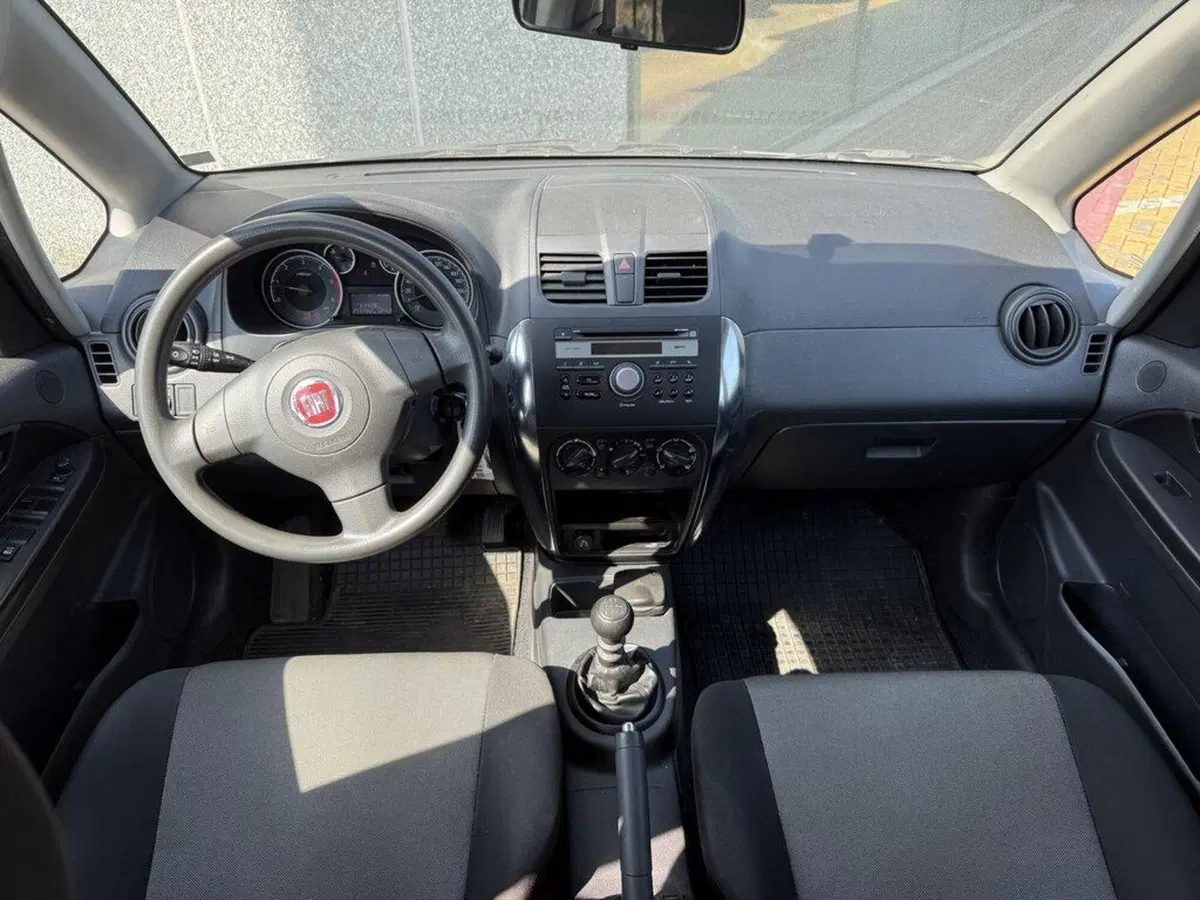 Fiat Sedici usata a Sondrio (11)