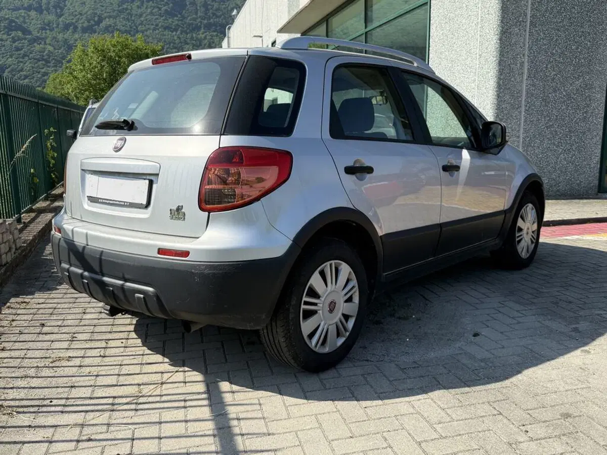 Fiat Sedici usata a Sondrio (5)