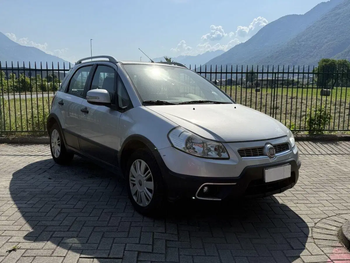 Fiat Sedici usata a Sondrio (7)