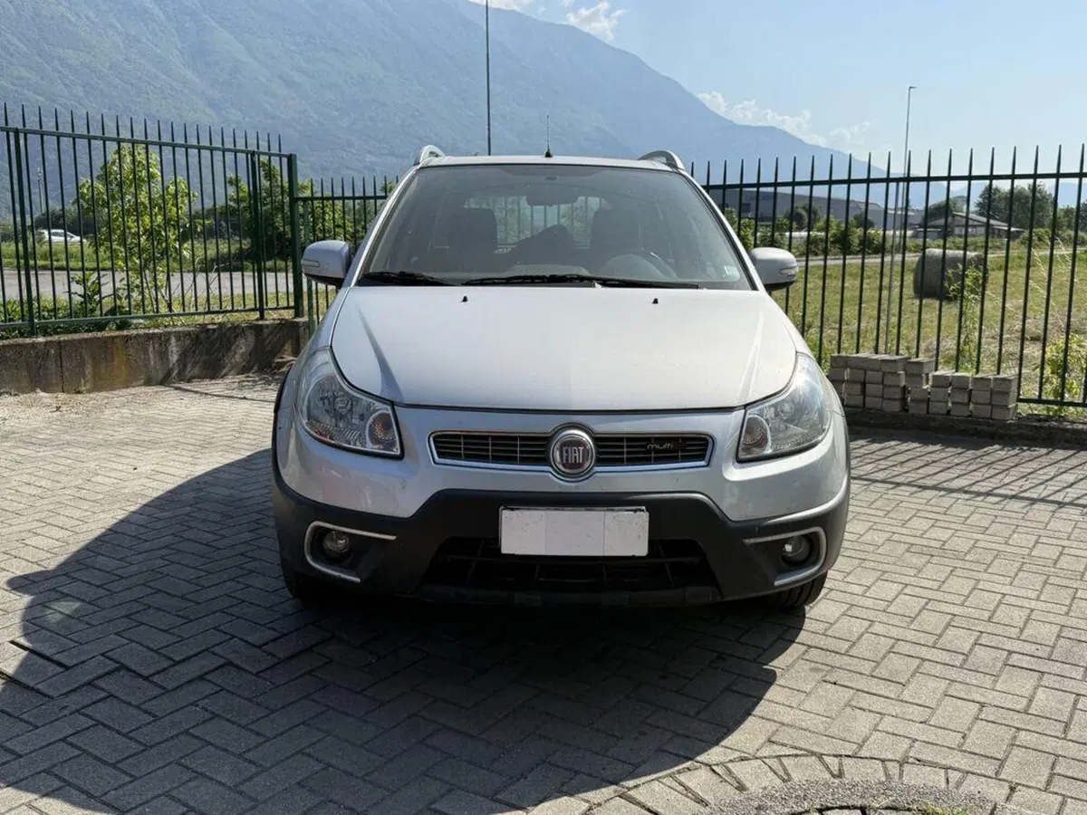Fiat Sedici usata a Sondrio (8)