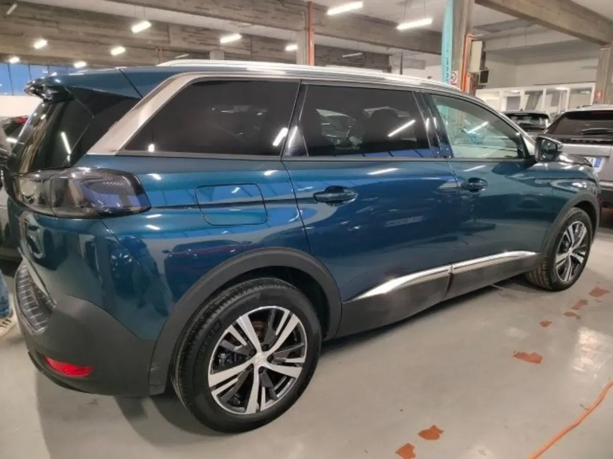Peugeot 5008 usata a Forlì-Cesena (5)