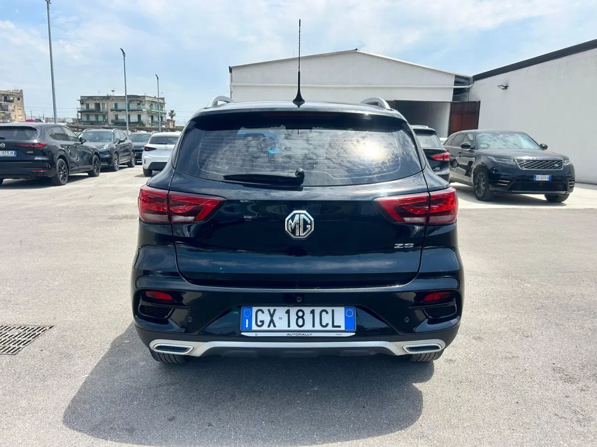 Mg ZS usata a Napoli (3)