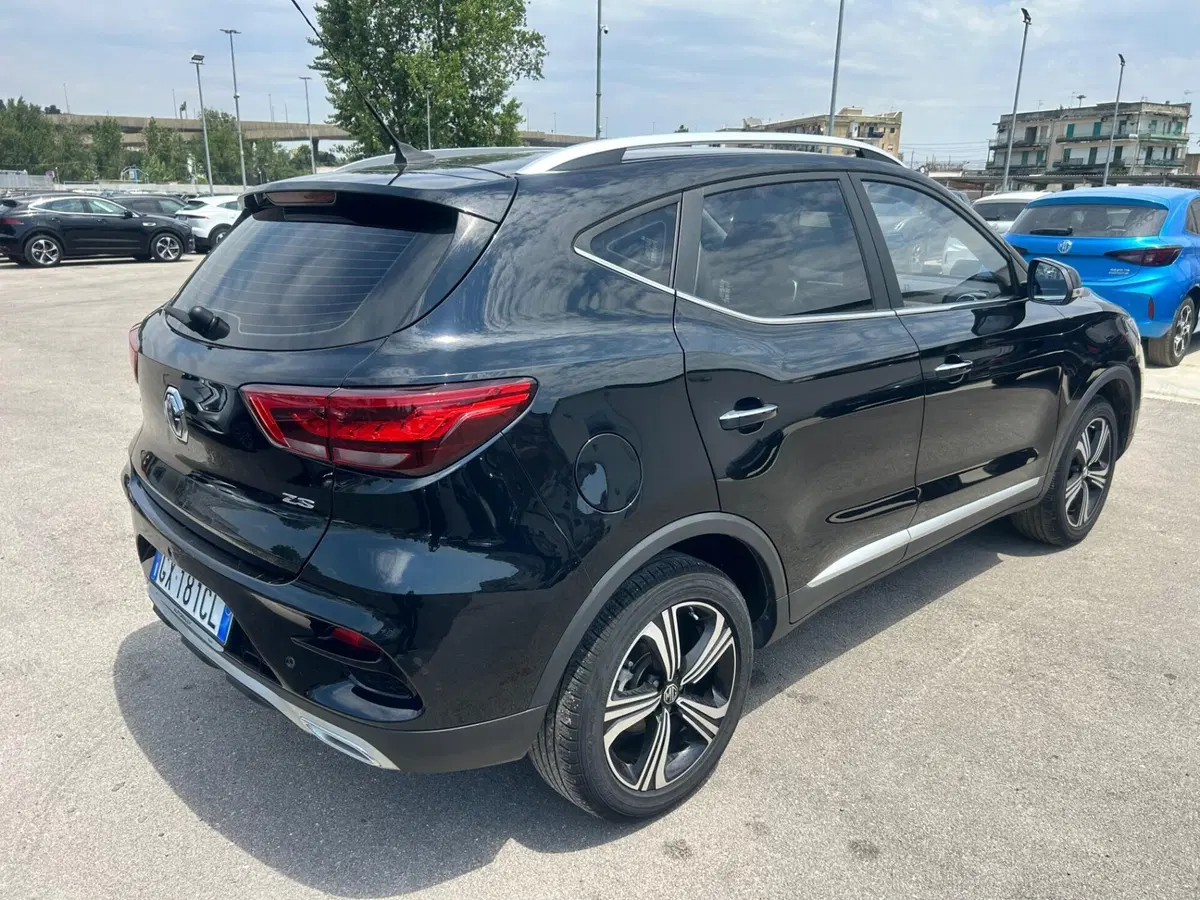 Mg ZS usata a Napoli (4)