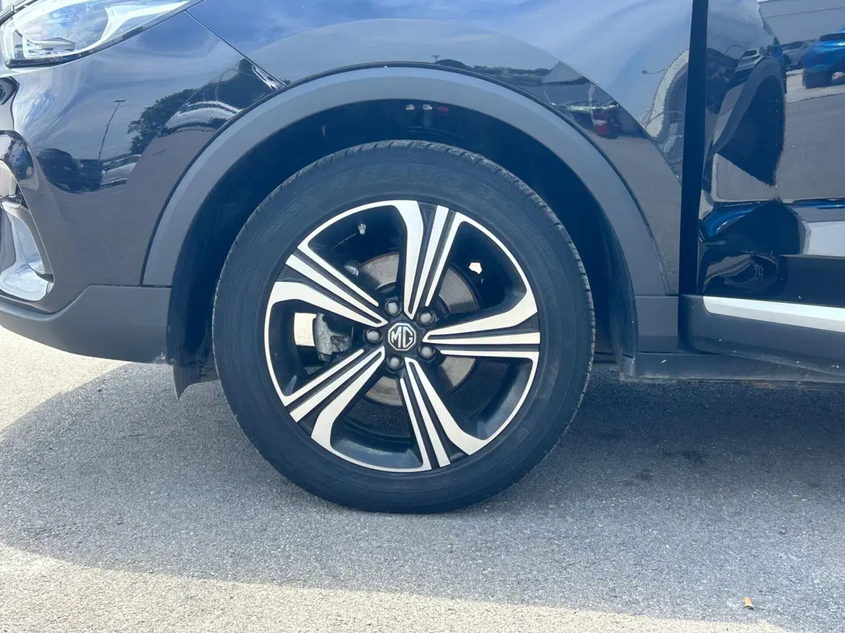 Mg ZS usata a Napoli (9)