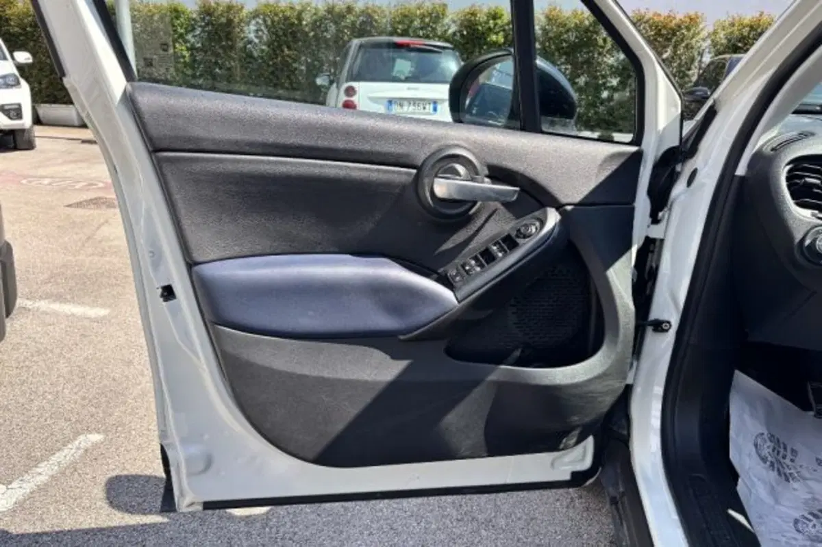 Fiat 500X usata a Latina (12)