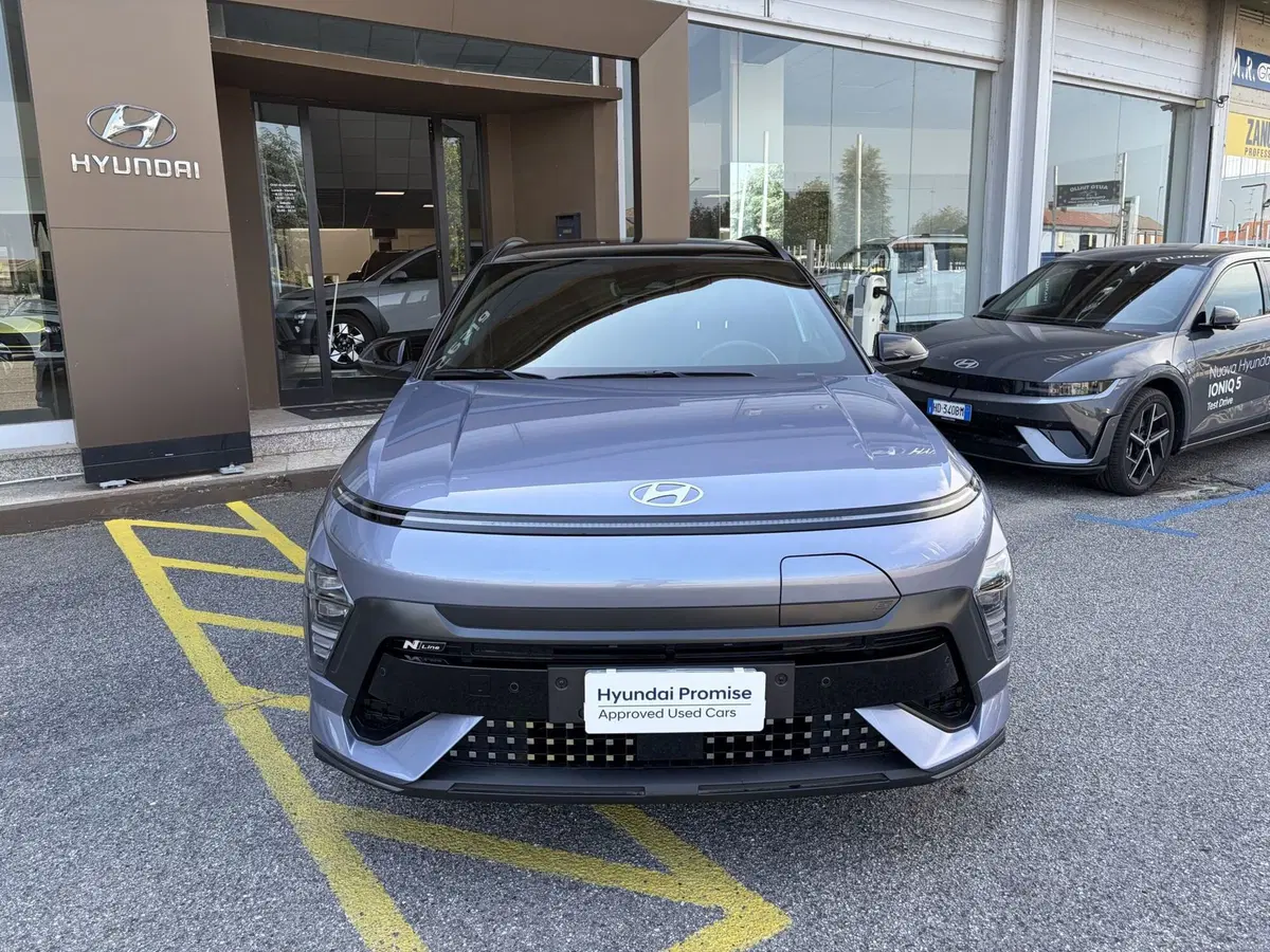 Hyundai Kona usata a Vercelli (6)