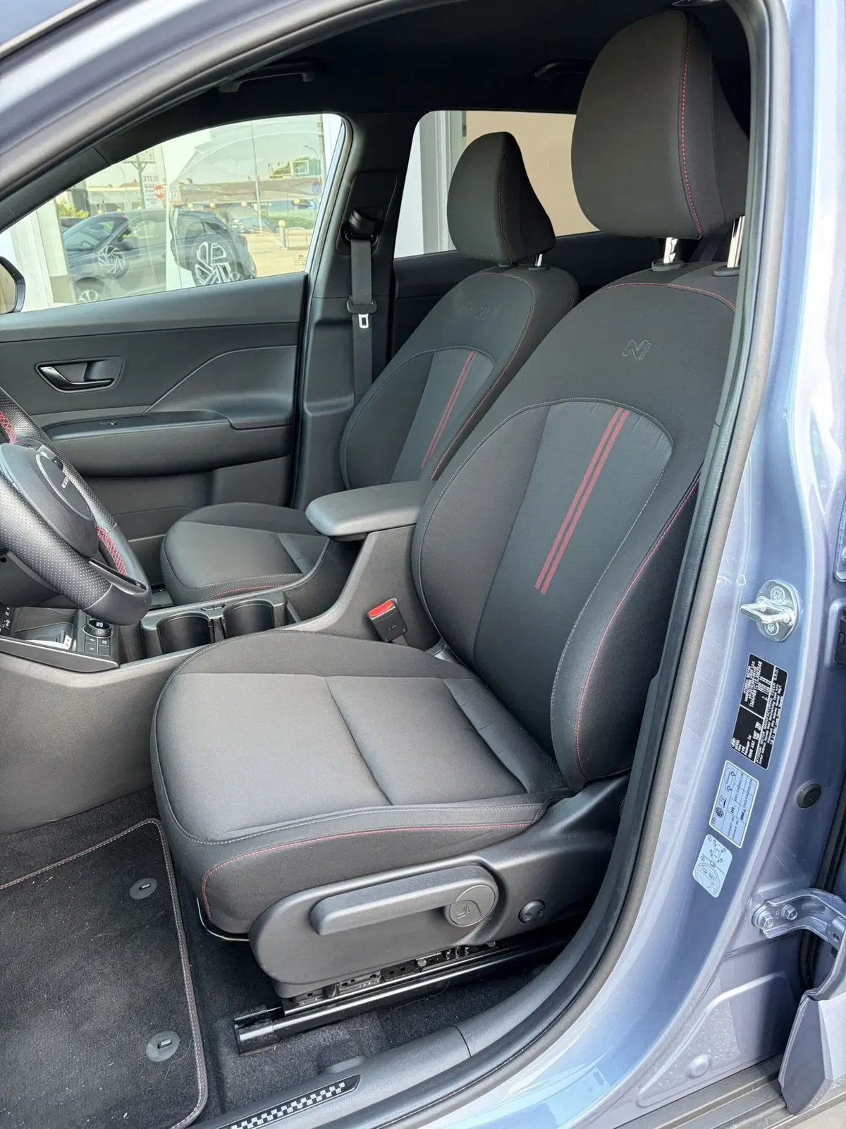 Hyundai Kona usata a Vercelli (7)
