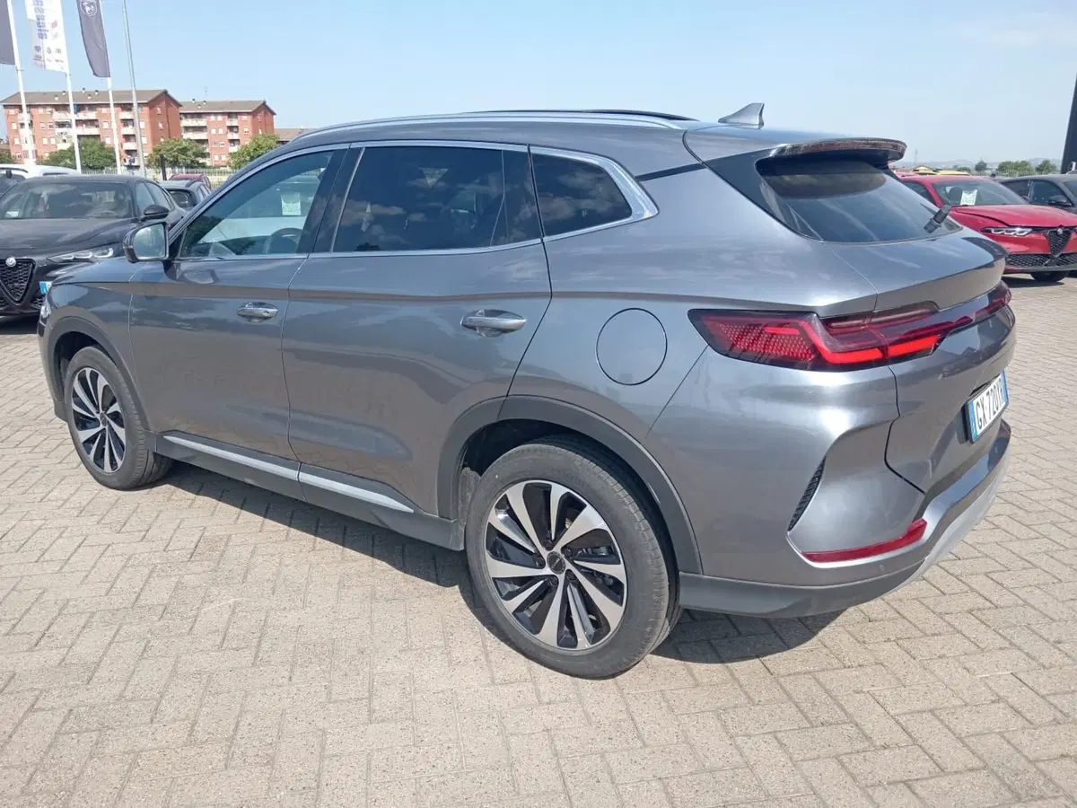 Byd Seal U DM-i  usata a Alessandria (8)