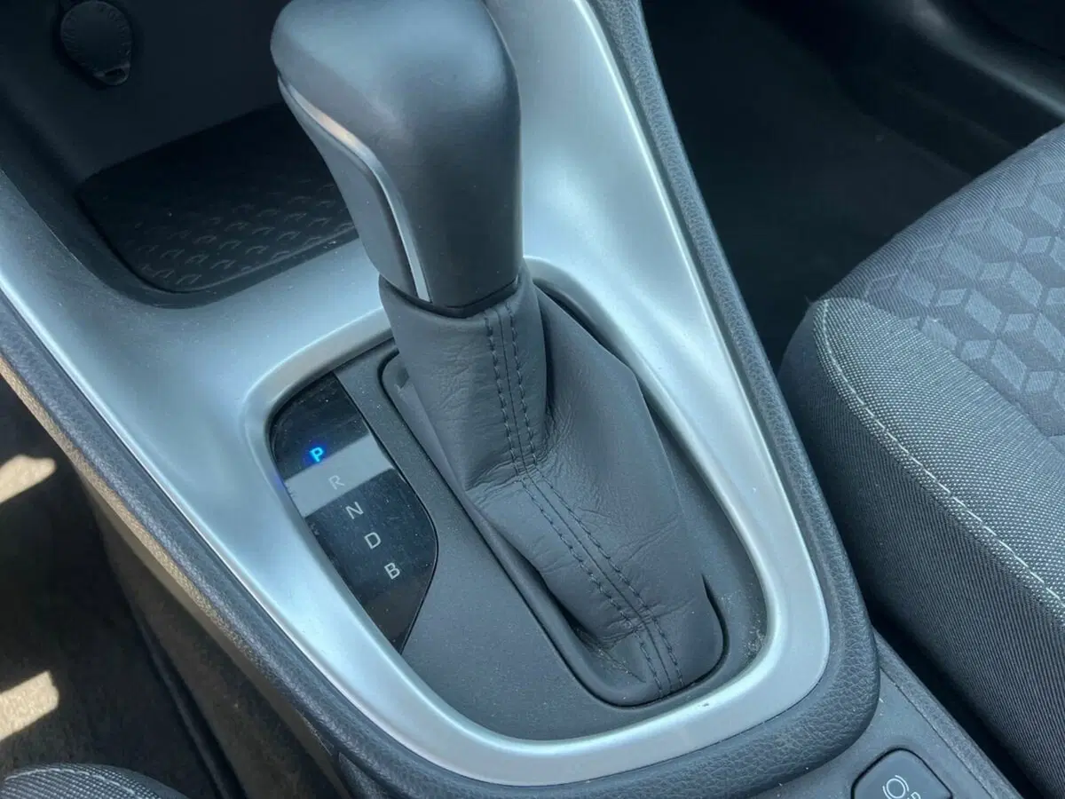 Toyota Yaris usata a Lecco (18)