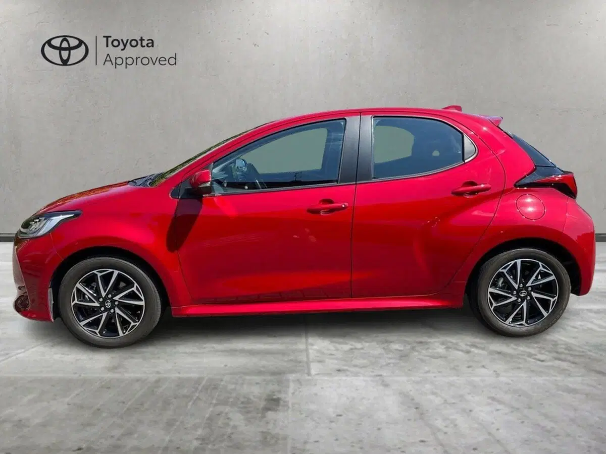 Toyota Yaris usata a Lecco (3)