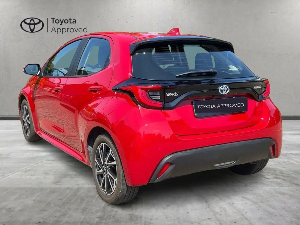 Toyota Yaris usata a Lecco (5)