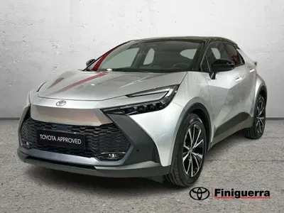Toyota Toyota C-HR 1.8 hv Lounge fwd e-cvt del 2024 usata a Civate