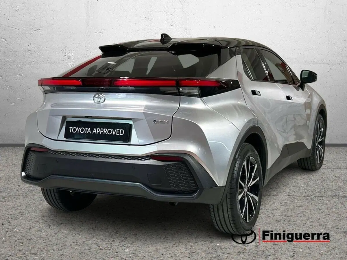 Toyota Toyota C-HR usata a Lecco (5)