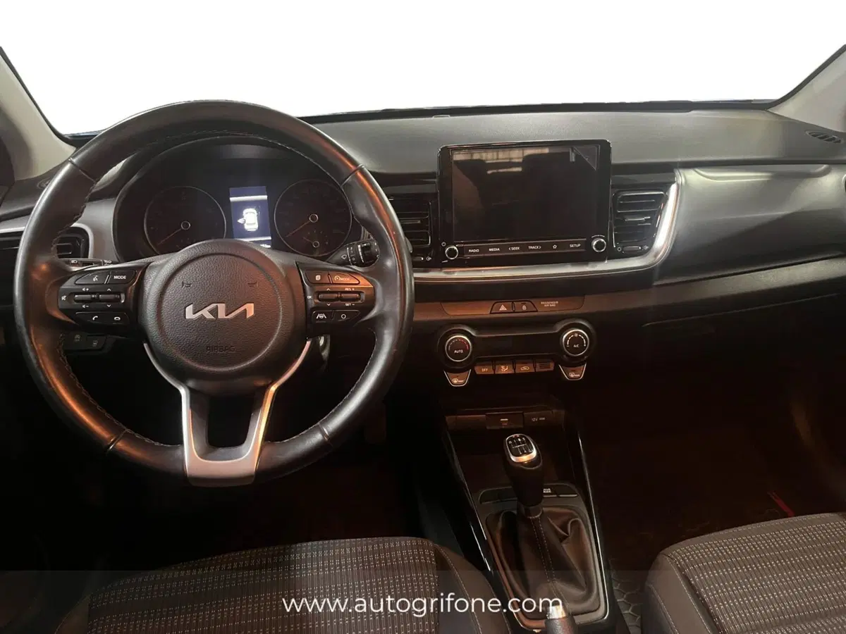 Kia Stonic usata a Modena (10)