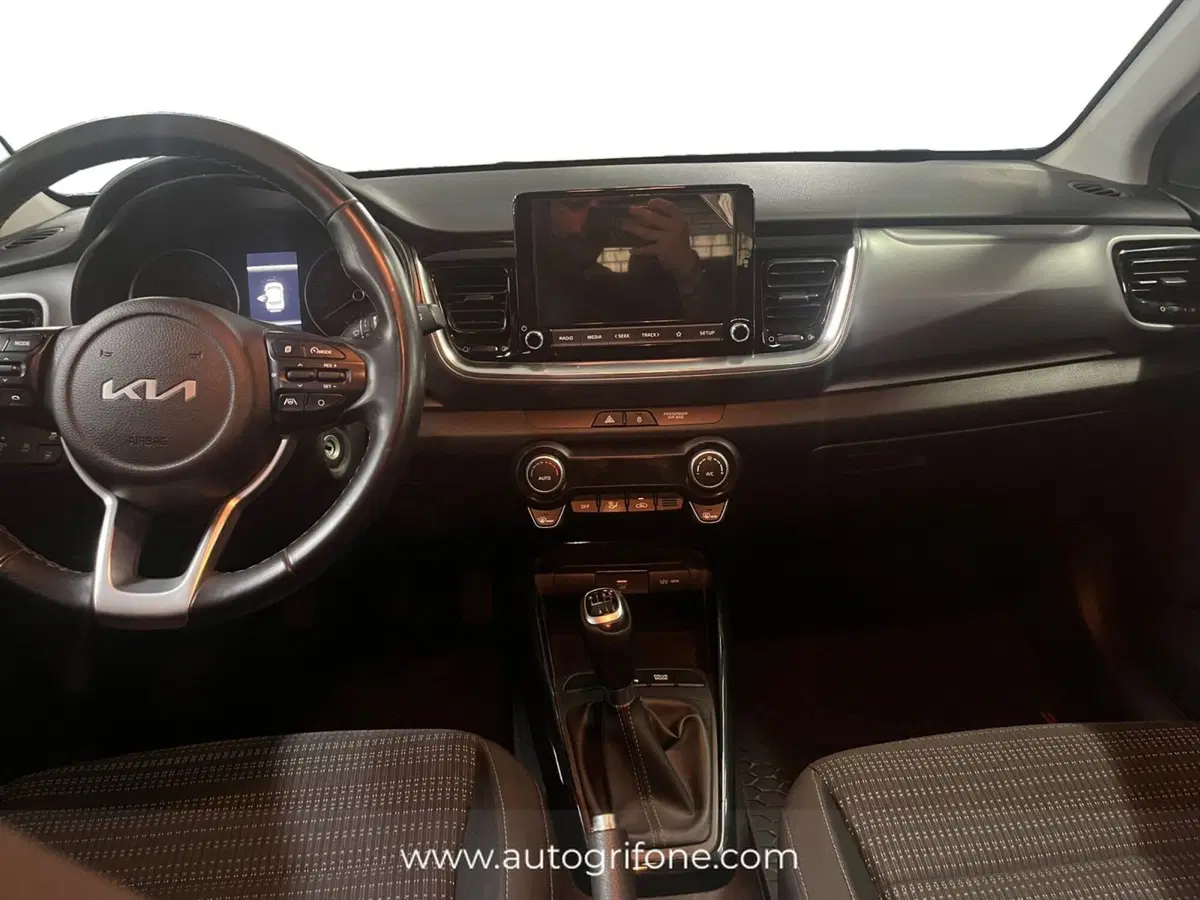 Kia Stonic usata a Modena (11)