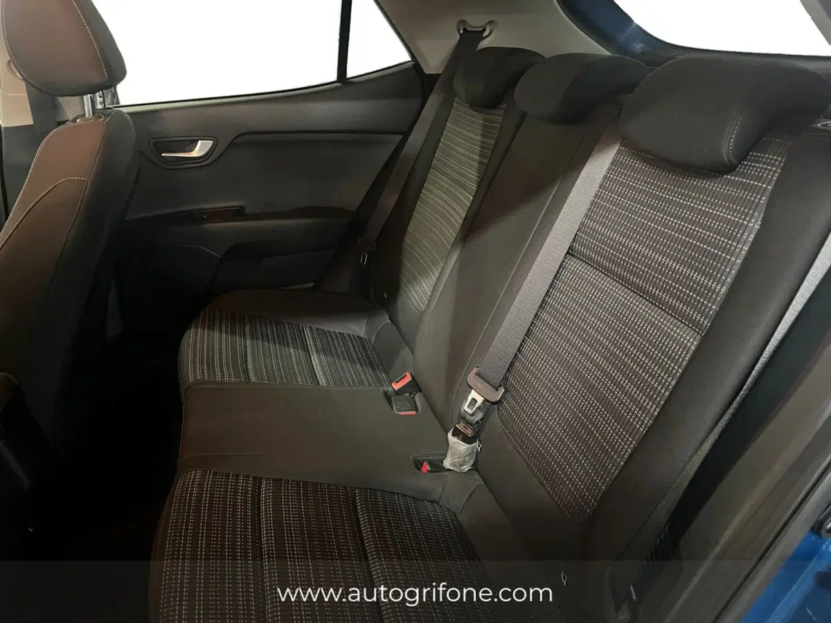 Kia Stonic usata a Modena (13)