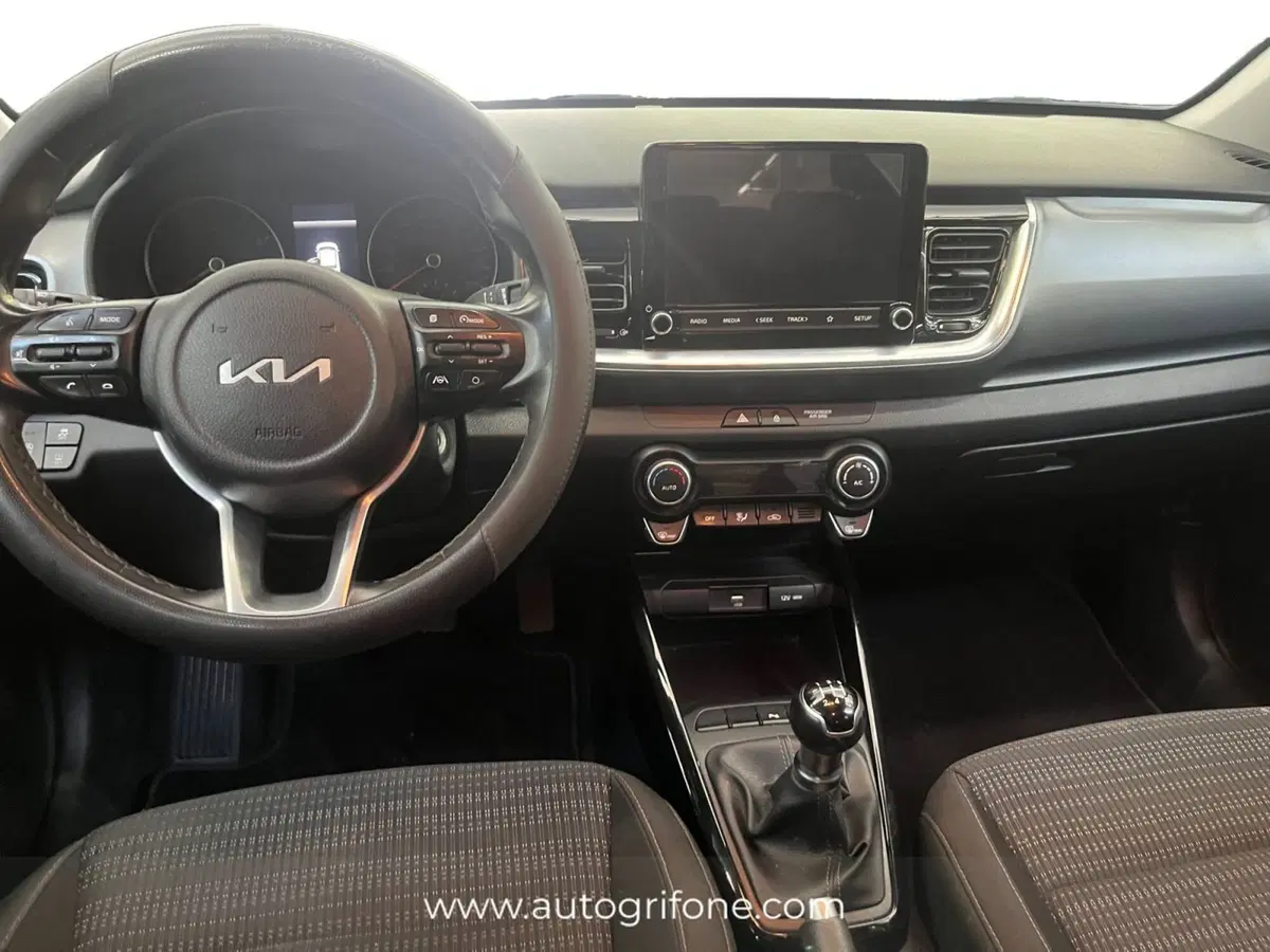 Kia Stonic usata a Modena (11)