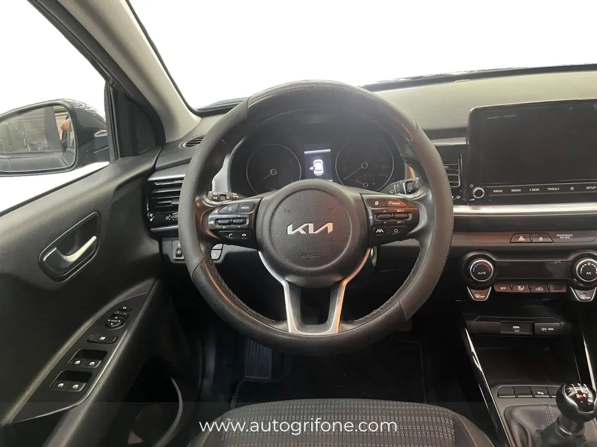 Kia Stonic usata a Modena (13)