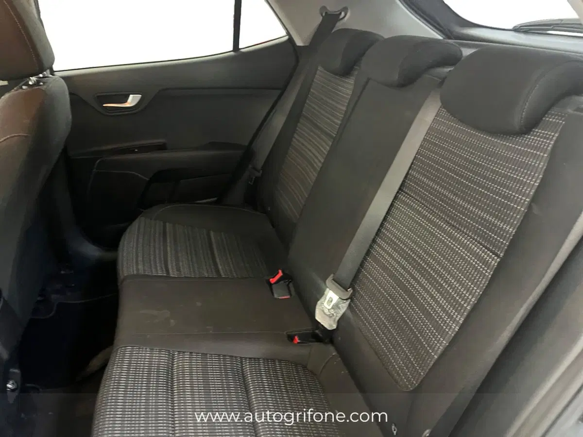 Kia Stonic usata a Modena (14)