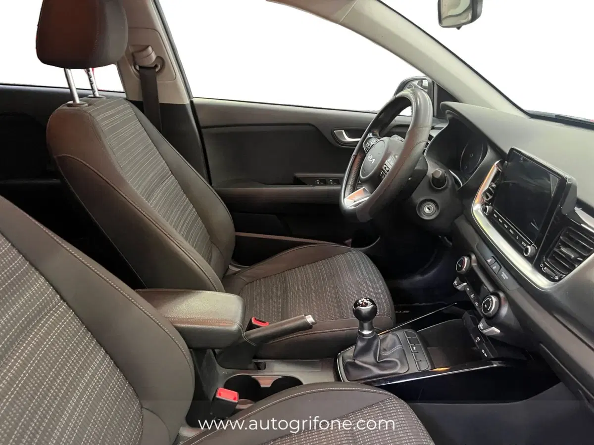 Kia Stonic usata a Modena (16)